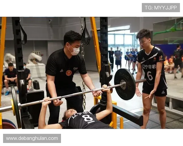 广州排球队耐力提升之路探秘与训练策略分析 广州排球队耐力提升之路探秘与训练策略分析
