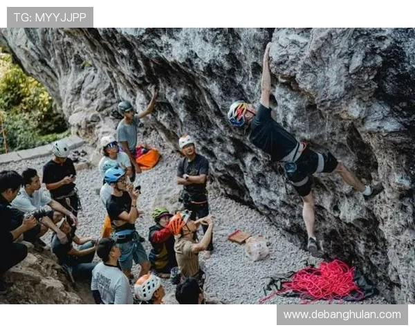 广州攀岩队在世界滑板锦标赛中以55分稳居积分榜首位